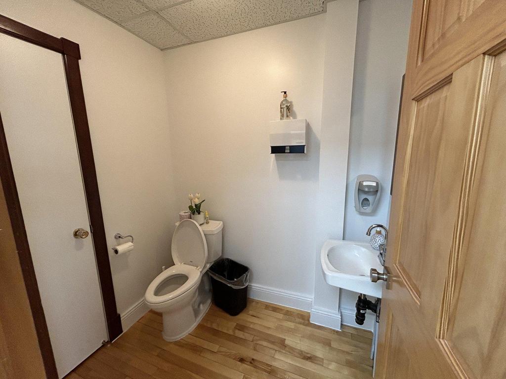 









234


Rue Parent

,
Saint-Jérôme,




QC
J7Z1Z7


