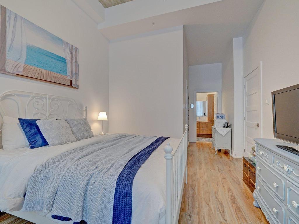 









40


Rue d'Ambre

, 102,
Candiac,




QC
J5S0S3

