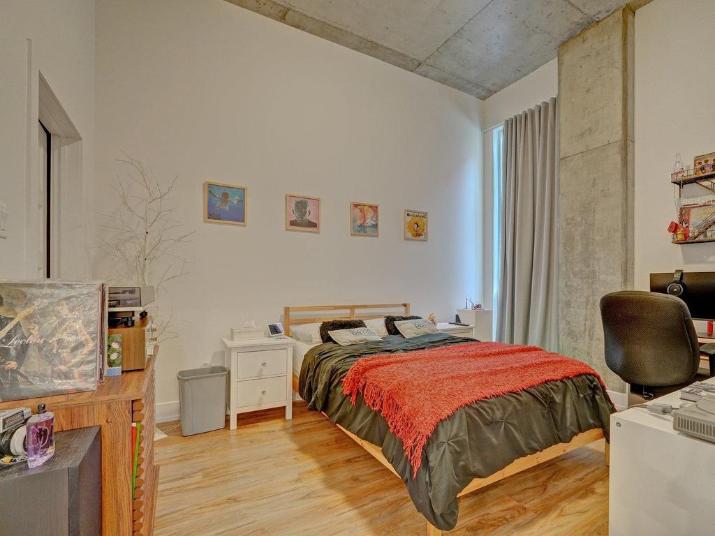 









40


Rue d'Ambre

, 102,
Candiac,




QC
J5S0S3


