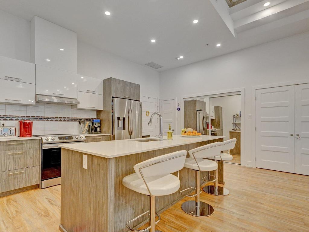 









40


Rue d'Ambre

, 102,
Candiac,




QC
J5S0S3

