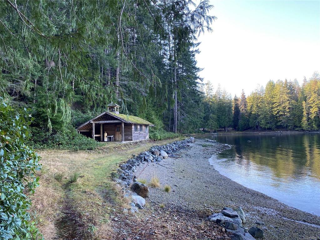 









DL 904


QUARTZ

Bay,
Cortes Island,




BC
V0V 0V0

