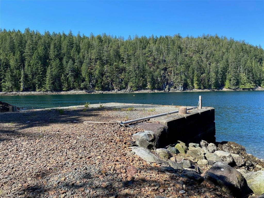 









DL 904


QUARTZ

Bay,
Cortes Island,




BC
V0V 0V0

