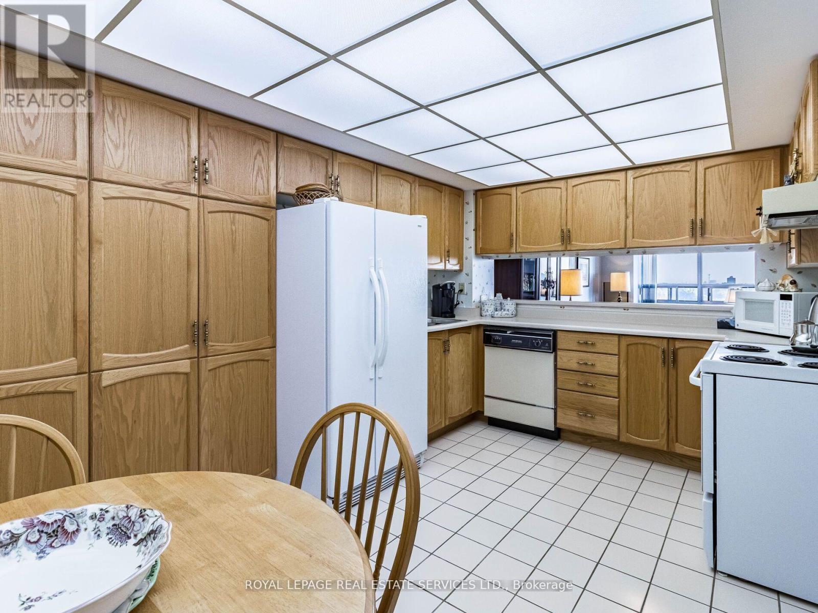 












1002 - 320 MILL STREET S

,
Brampton,




Ontario
L6Y3V2

