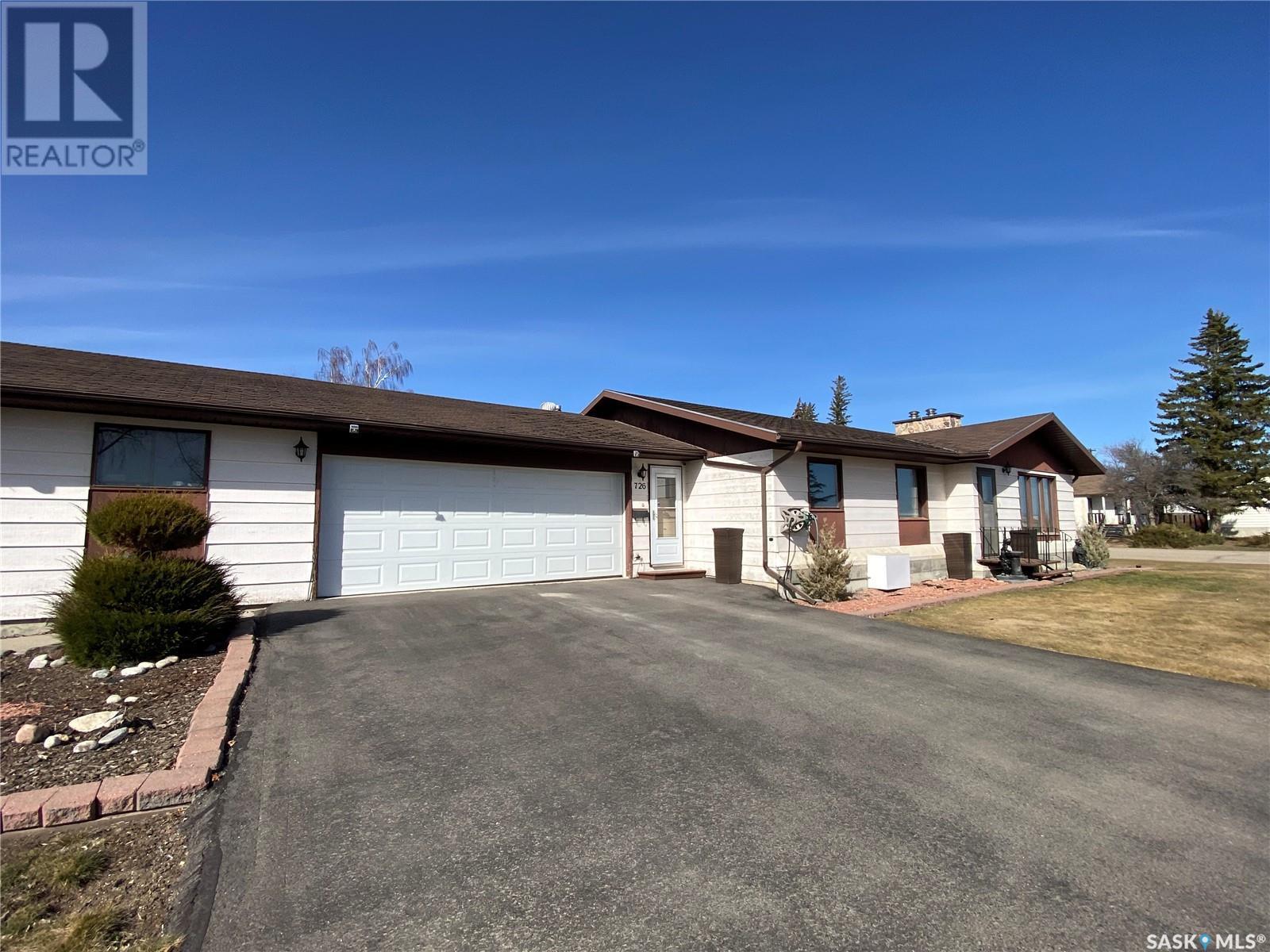 












726 Main STREET

,
Eston,




Saskatchewan
S0L1A0

