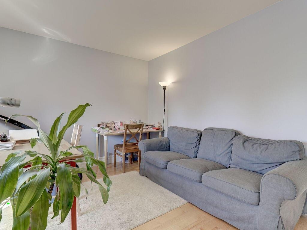 









1479


Rue Albert

,
Longueuil (Saint-Hubert),




QC
J4T1T7


