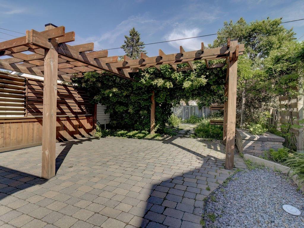 









1479


Rue Albert

,
Longueuil (Saint-Hubert),




QC
J4T1T7

