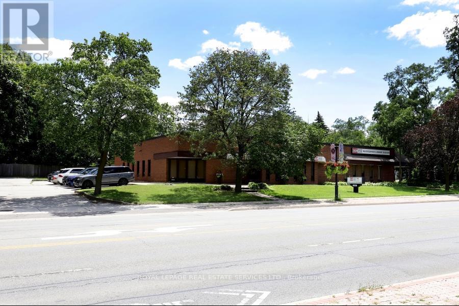












1654 LAKESHORE ROAD W

,
Mississauga,




Ontario
L5J1J3

