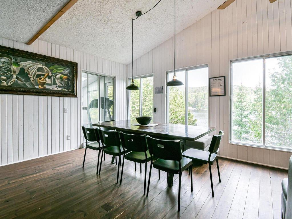 









3469


Ch. Paiement

,
Sainte-Agathe-des-Monts,




QC
J8C0P5

