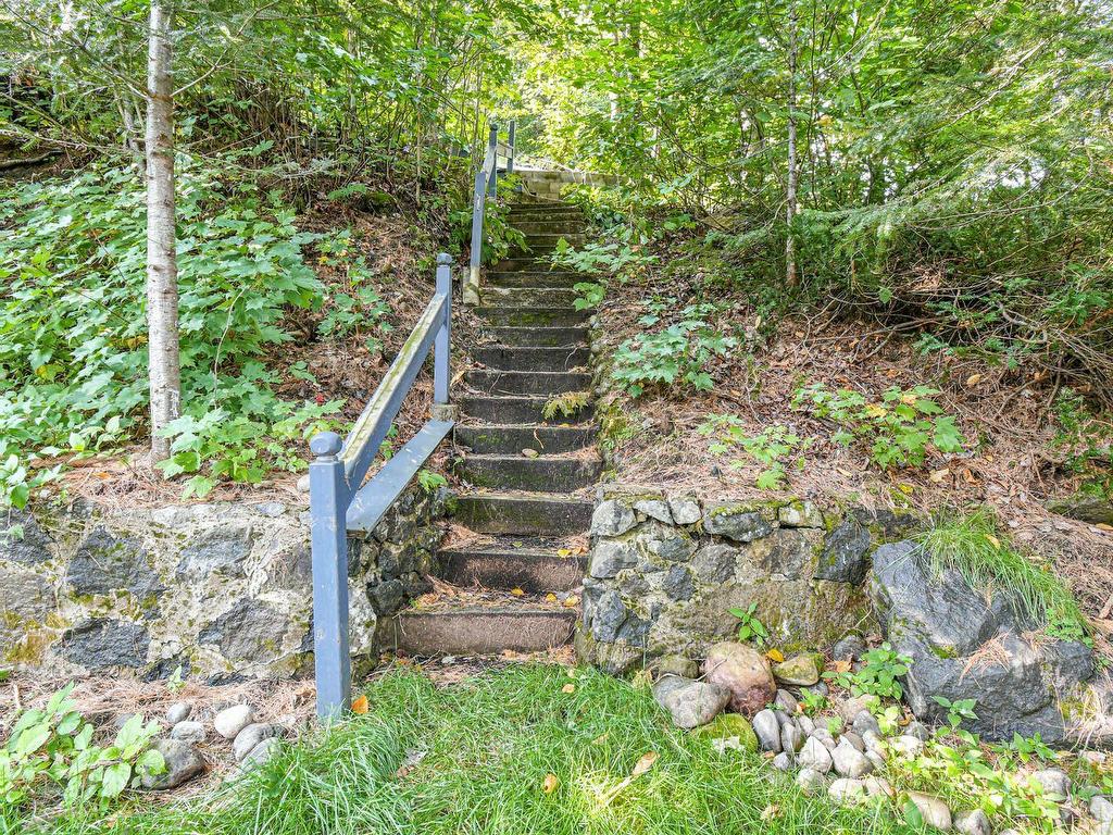









3469


Ch. Paiement

,
Sainte-Agathe-des-Monts,




QC
J8C0P5

