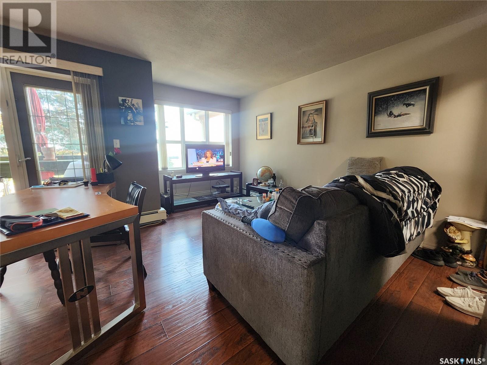 












105 102 1st AVENUE

,
Caronport,




Saskatchewan
S0H0S0


