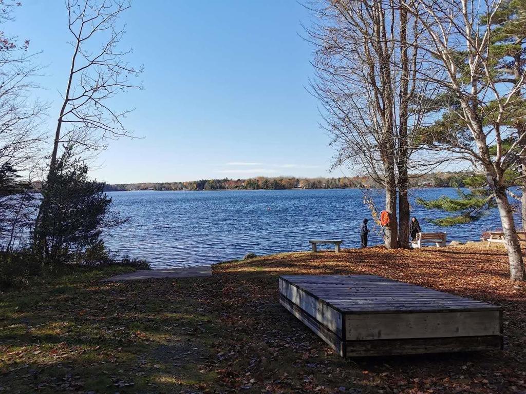 












Catidian Place Road

,
Hebbville,







NS
B4V 7A7

