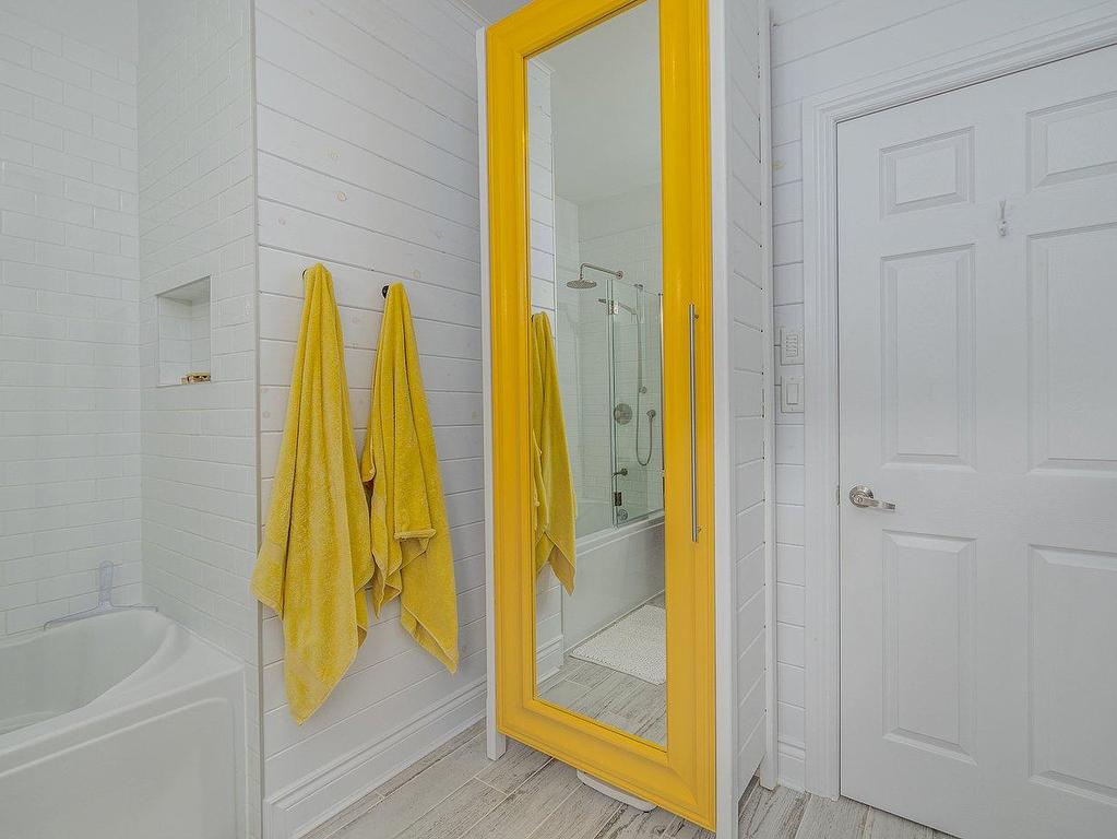 









52


10e Rang E.

,
Notre-Dame-des-Bois,




QC
J0B2E0

