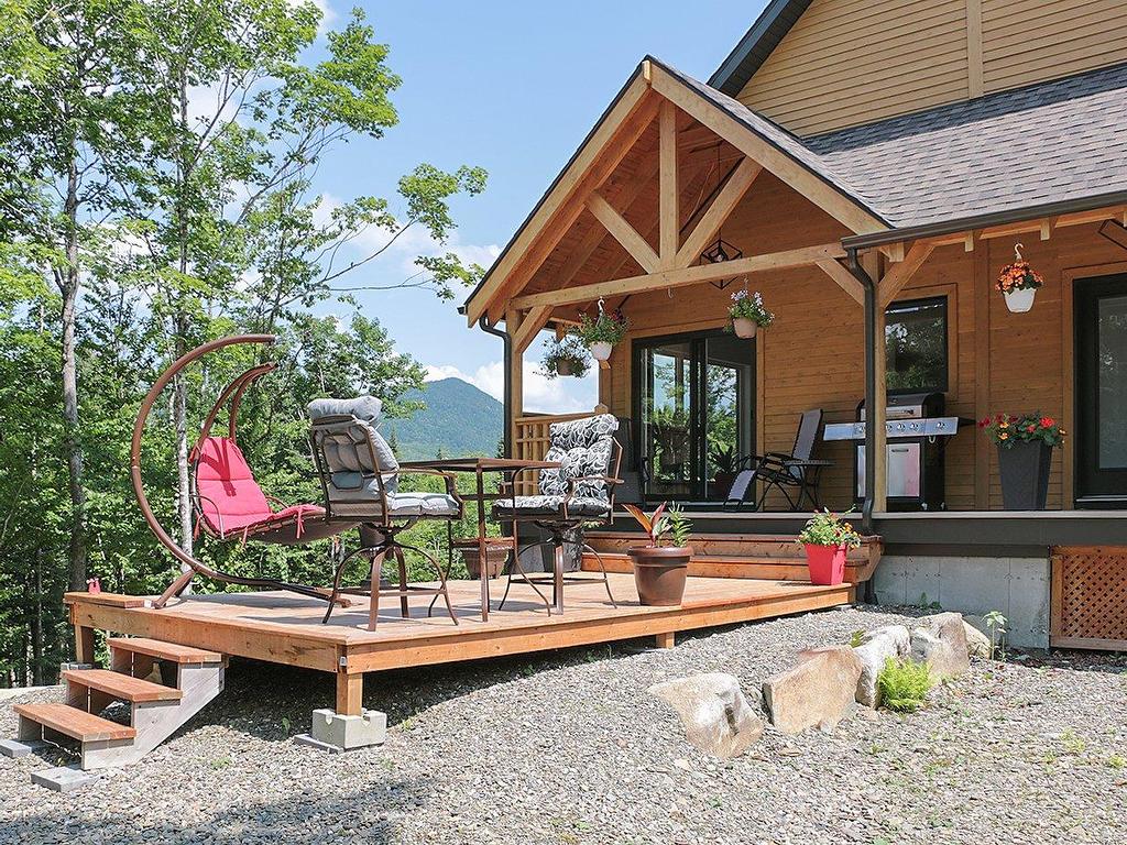 









52


10e Rang E.

,
Notre-Dame-des-Bois,




QC
J0B2E0

