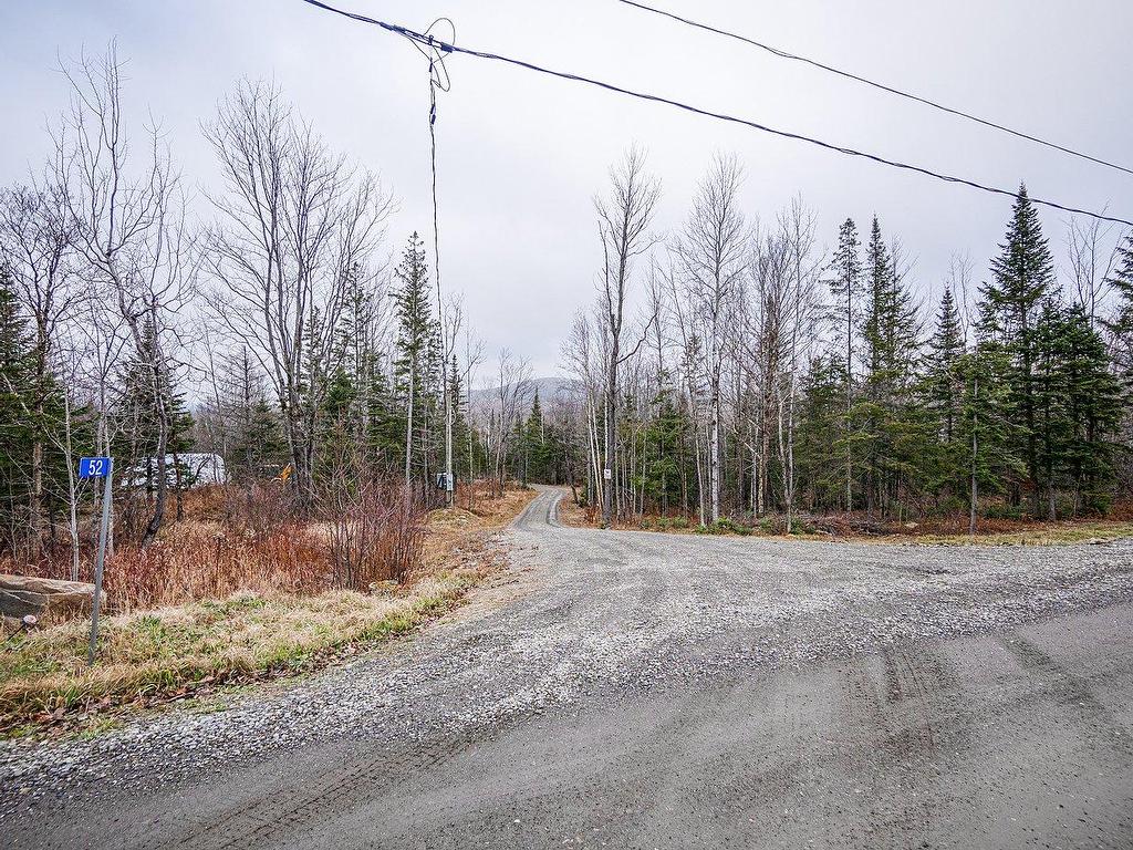 









52


10e Rang E.

,
Notre-Dame-des-Bois,




QC
J0B2E0

