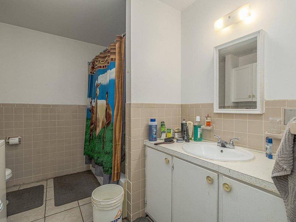 









1192

 - 1200


Rue du Conseil

,
Sherbrooke (Fleurimont),




QC
J1G1M8

