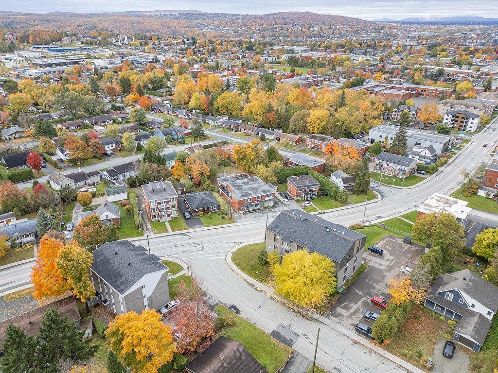 









1192

 - 1200


Rue du Conseil

,
Sherbrooke (Fleurimont),




QC
J1G1M8

