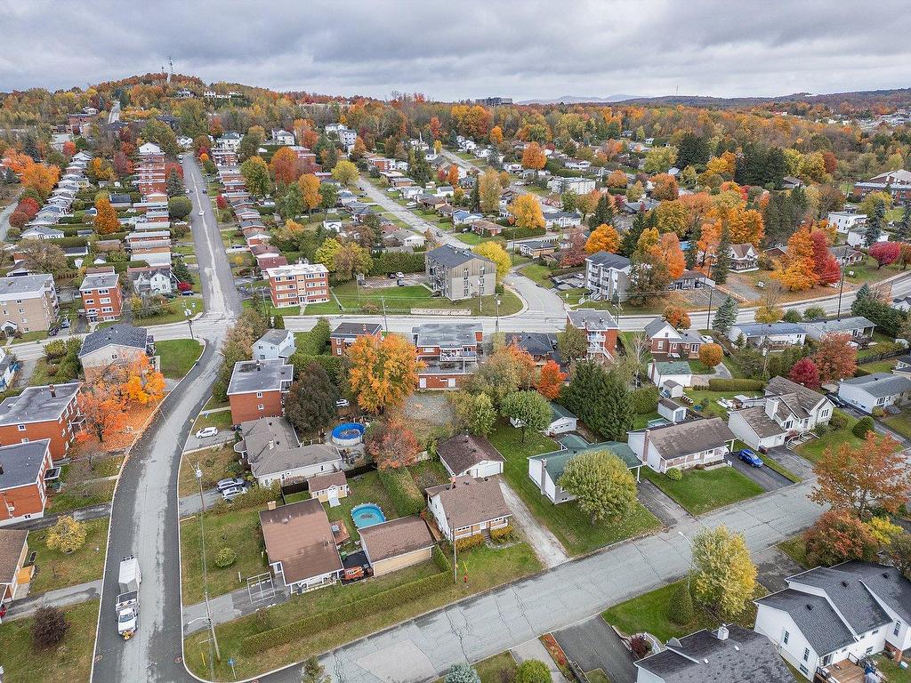 









1192

 - 1200


Rue du Conseil

,
Sherbrooke (Fleurimont),




QC
J1G1M8

