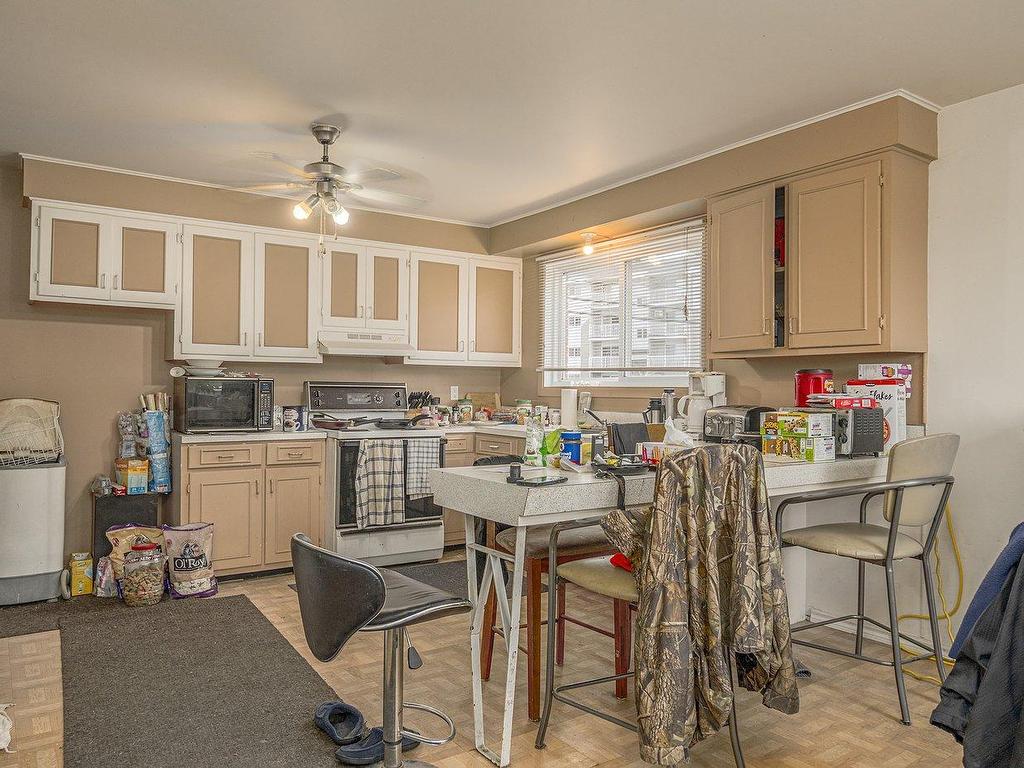 









1192

 - 1200


Rue du Conseil

,
Sherbrooke (Fleurimont),




QC
J1G1M8

