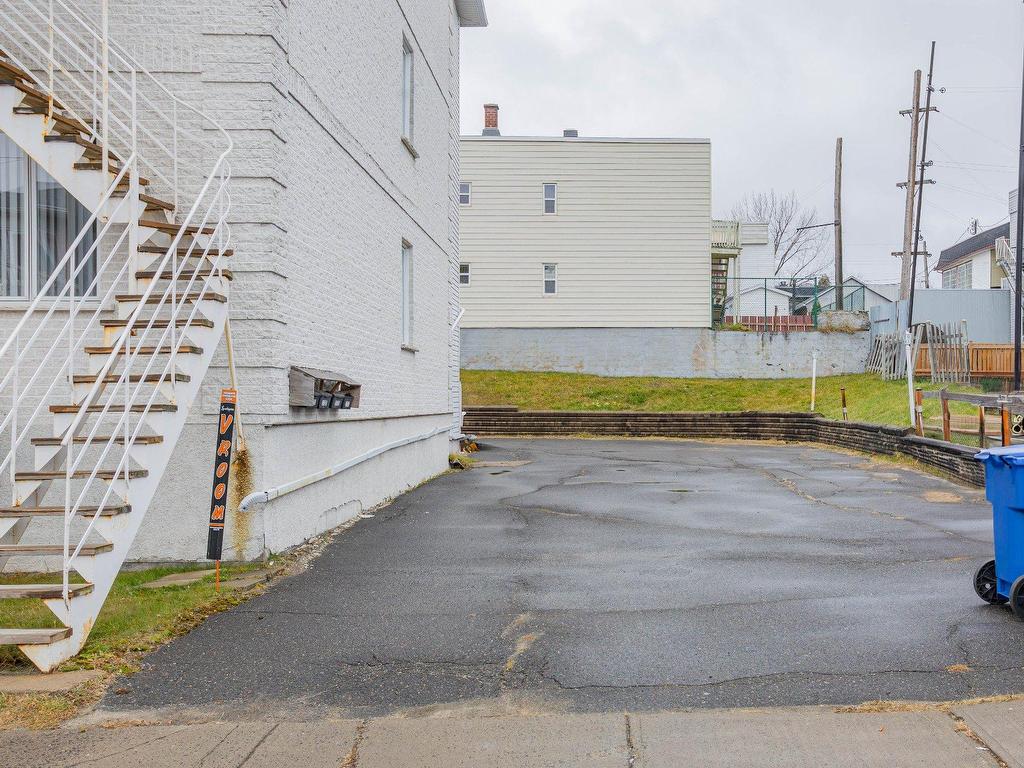 









2721

 - 2737


Av. Coutu

,
Shawinigan,




QC
G9N2Y1

