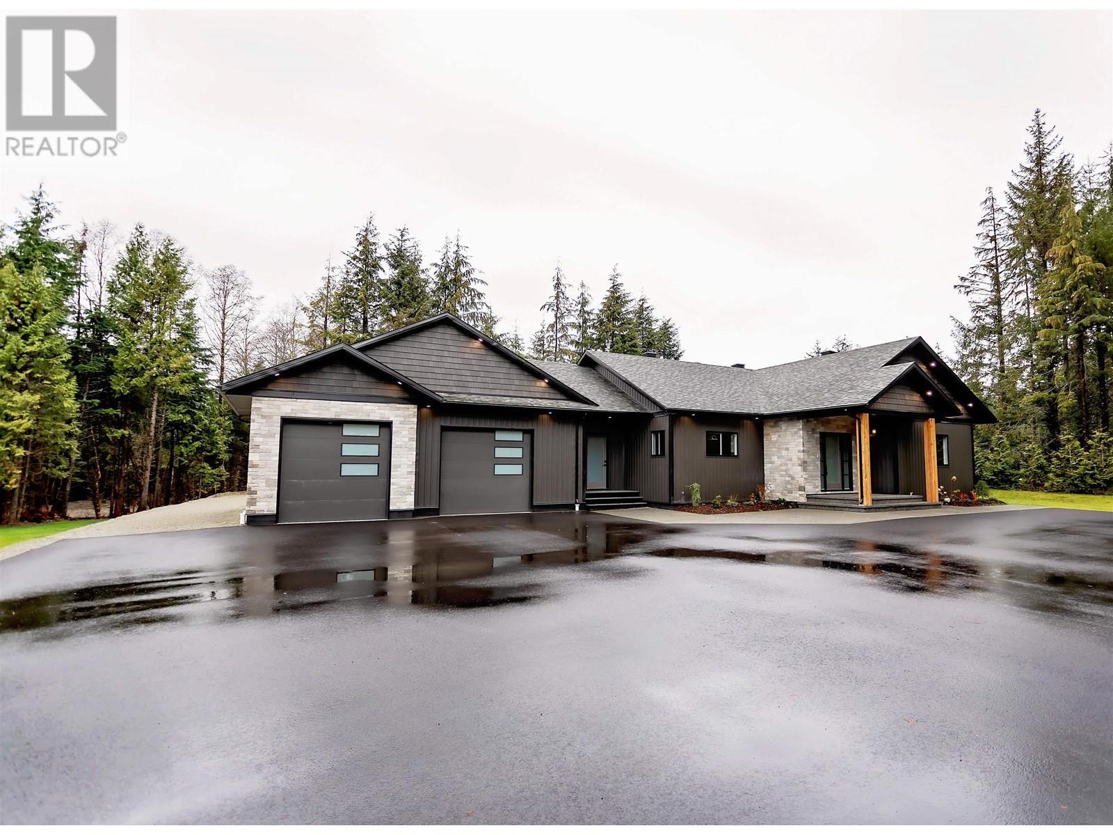 












273 LOGANBERRY AVENUE

,
Kitimat,




British Columbia
V8C0B6

