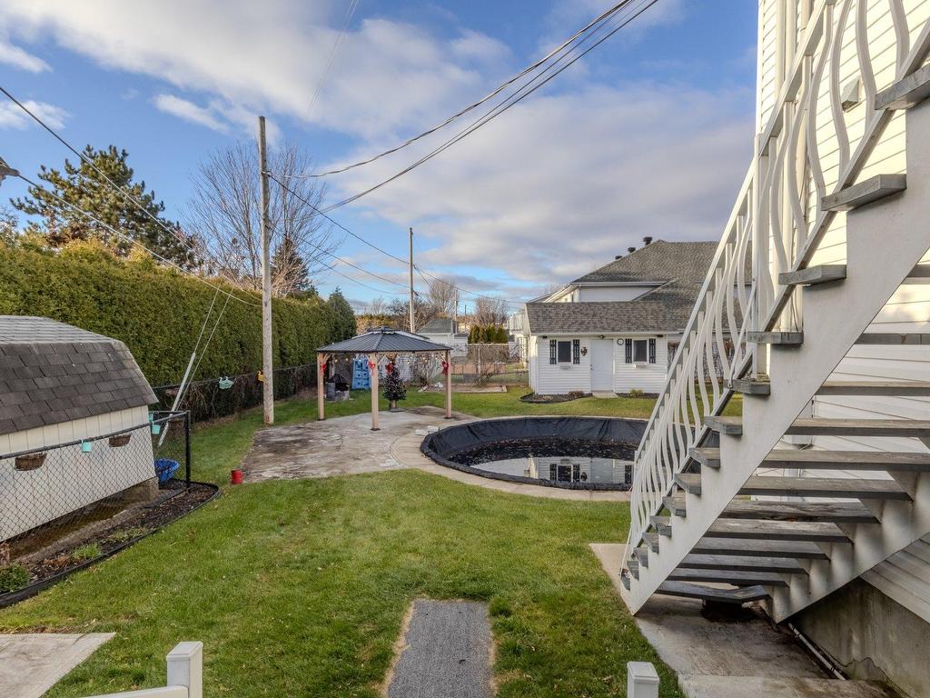 









483


Rue De Grandmont

,
Trois-Rivières,




QC
G8T8A7

