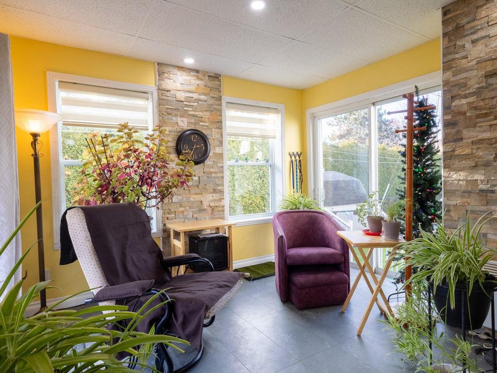 









483


Rue De Grandmont

,
Trois-Rivières,




QC
G8T8A7

