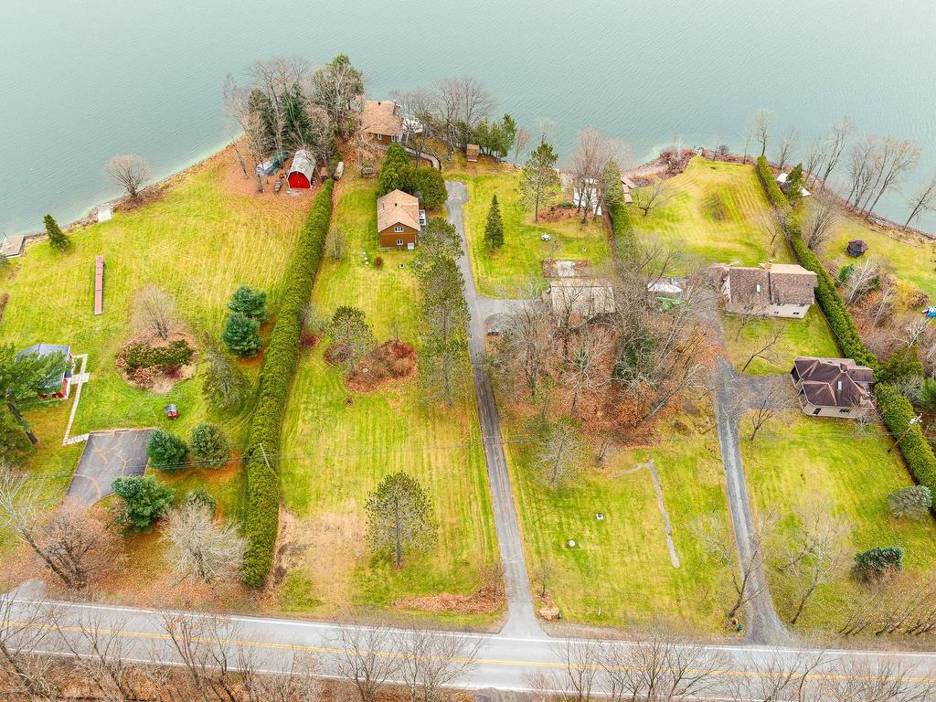 









315


Ch. Narrows

,
Stanstead - Canton,




QC
J1X3W4

