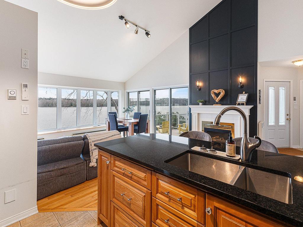 









315


Ch. Narrows

,
Stanstead - Canton,




QC
J1X3W4

