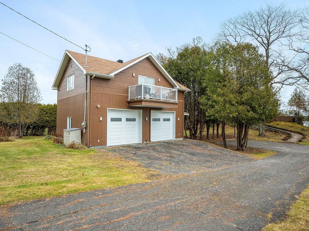 









315


Ch. Narrows

,
Stanstead - Canton,




QC
J1X3W4

