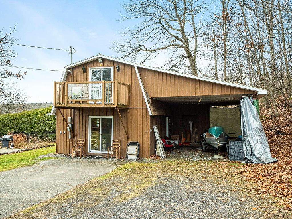 









315


Ch. Narrows

,
Stanstead - Canton,




QC
J1X3W4

