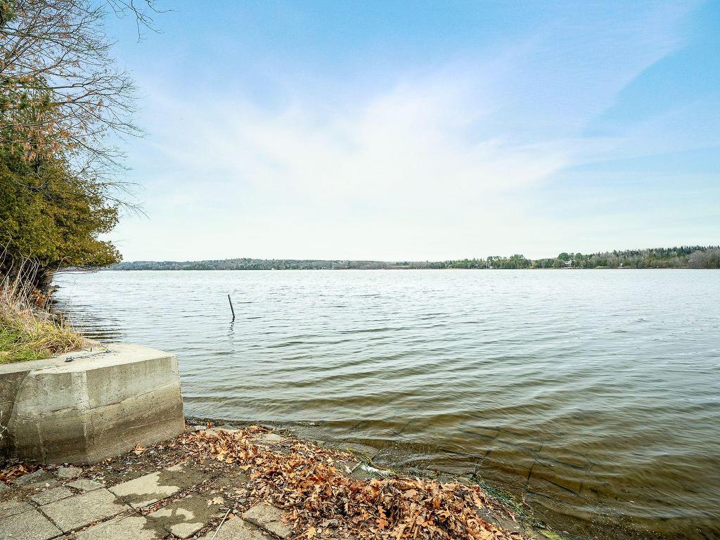 









315


Ch. Narrows

,
Stanstead - Canton,




QC
J1X3W4

