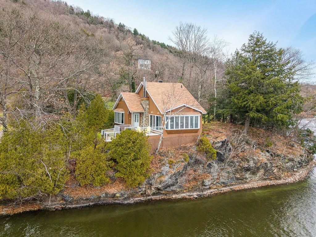 









315


Ch. Narrows

,
Stanstead - Canton,




QC
J1X3W4

