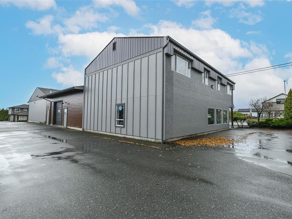 









821


Shamrock

Pl,
Comox,




BC
V9M 4G4

