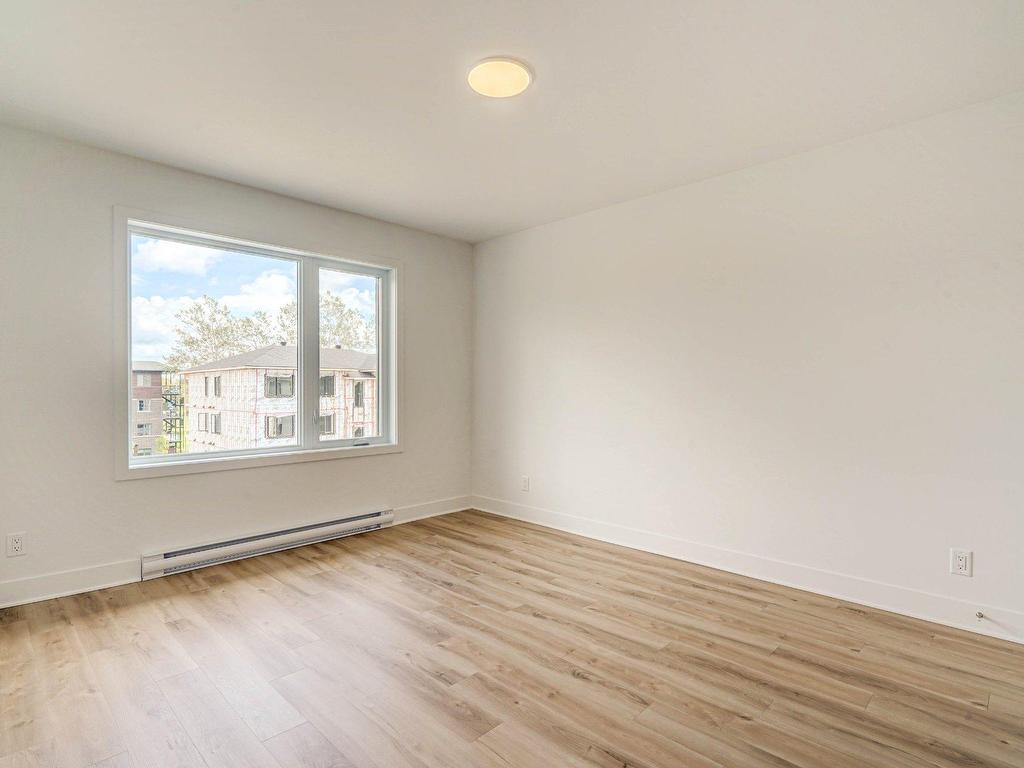 









2202


Boul. du Bord-de-l'Eau

, 6,
Salaberry-de-Valleyfield,




QC
J6S0K1

