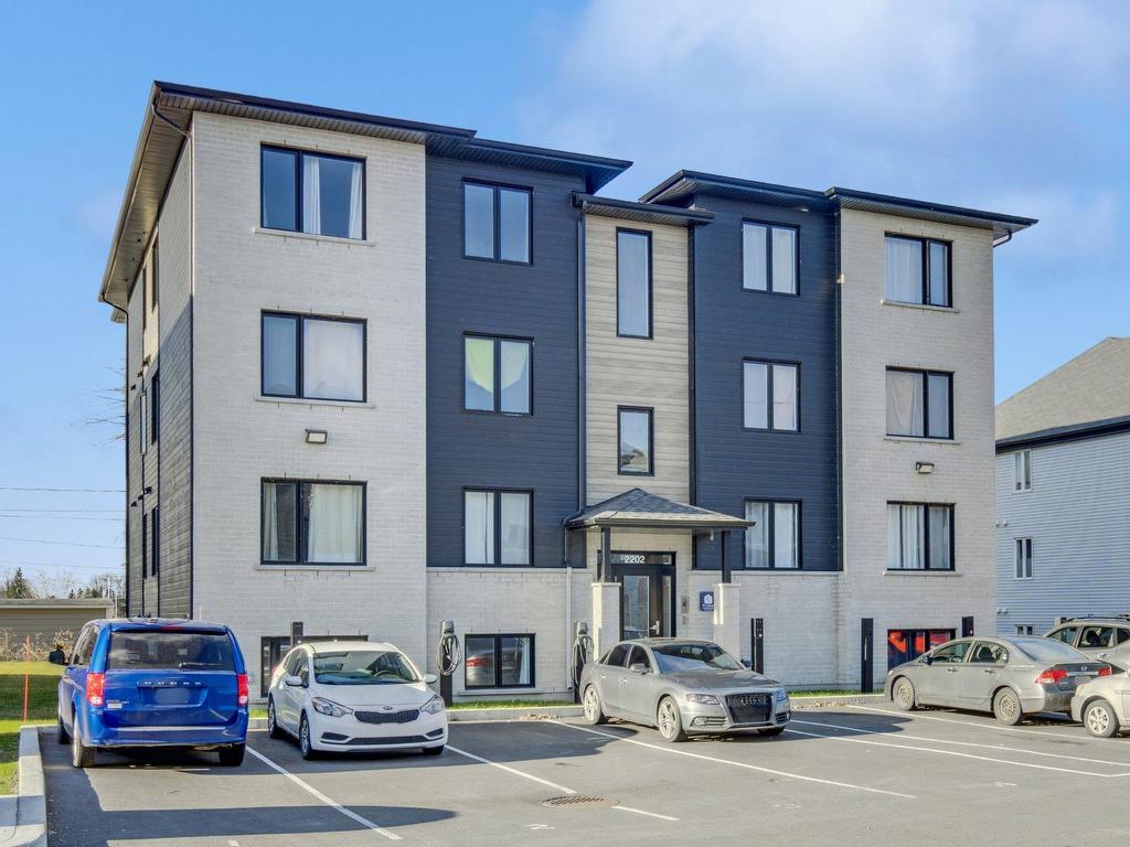 









2202


Boul. du Bord-de-l'Eau

, 6,
Salaberry-de-Valleyfield,




QC
J6S0K1

