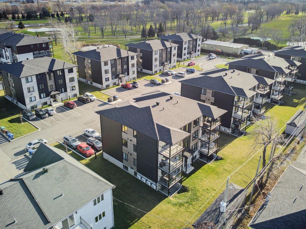 









2202


Boul. du Bord-de-l'Eau

, 6,
Salaberry-de-Valleyfield,




QC
J6S0K1


