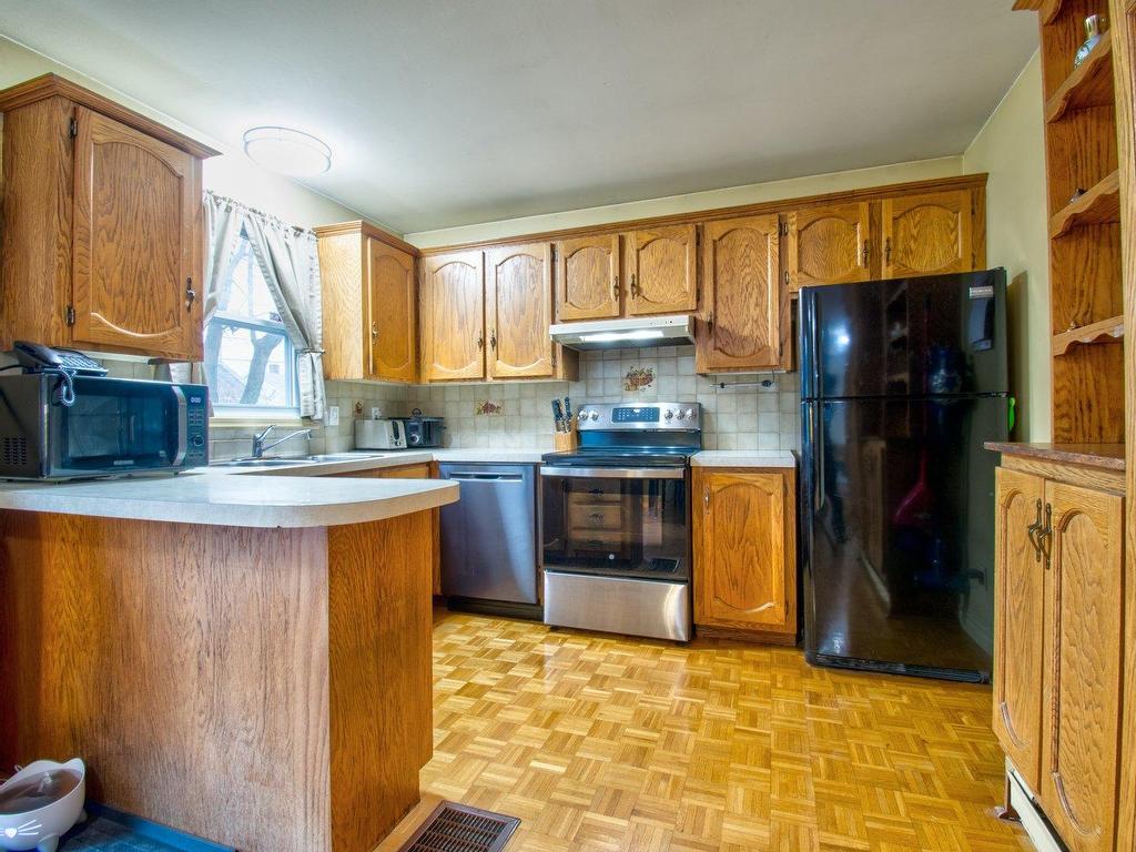 









20


Rue Joseph-Rivest

,
Sorel-Tracy,




QC
J3P7S4

