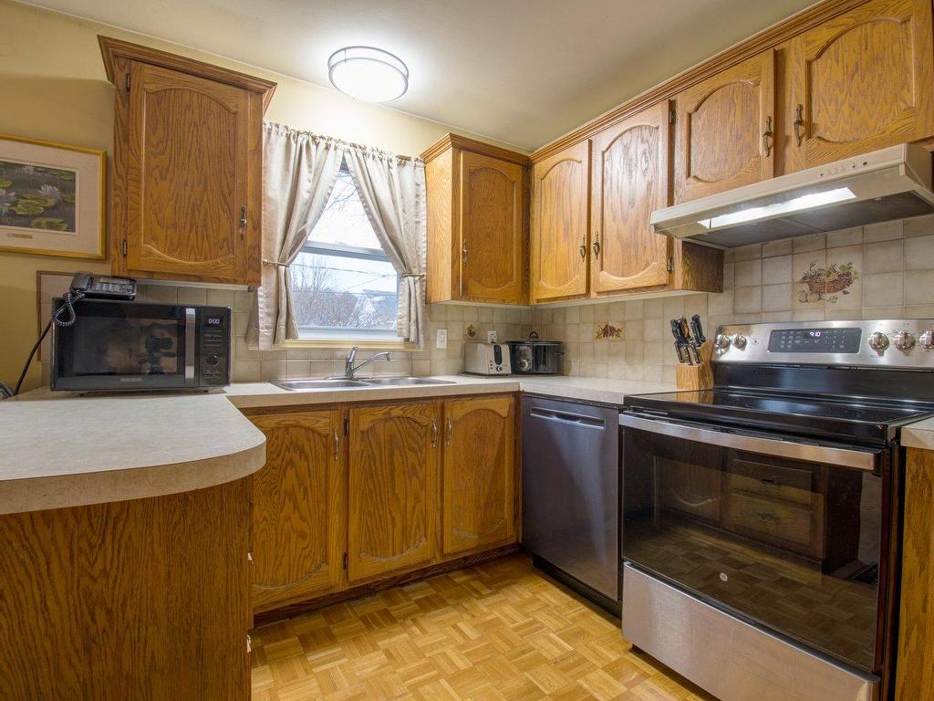 









20


Rue Joseph-Rivest

,
Sorel-Tracy,




QC
J3P7S4

