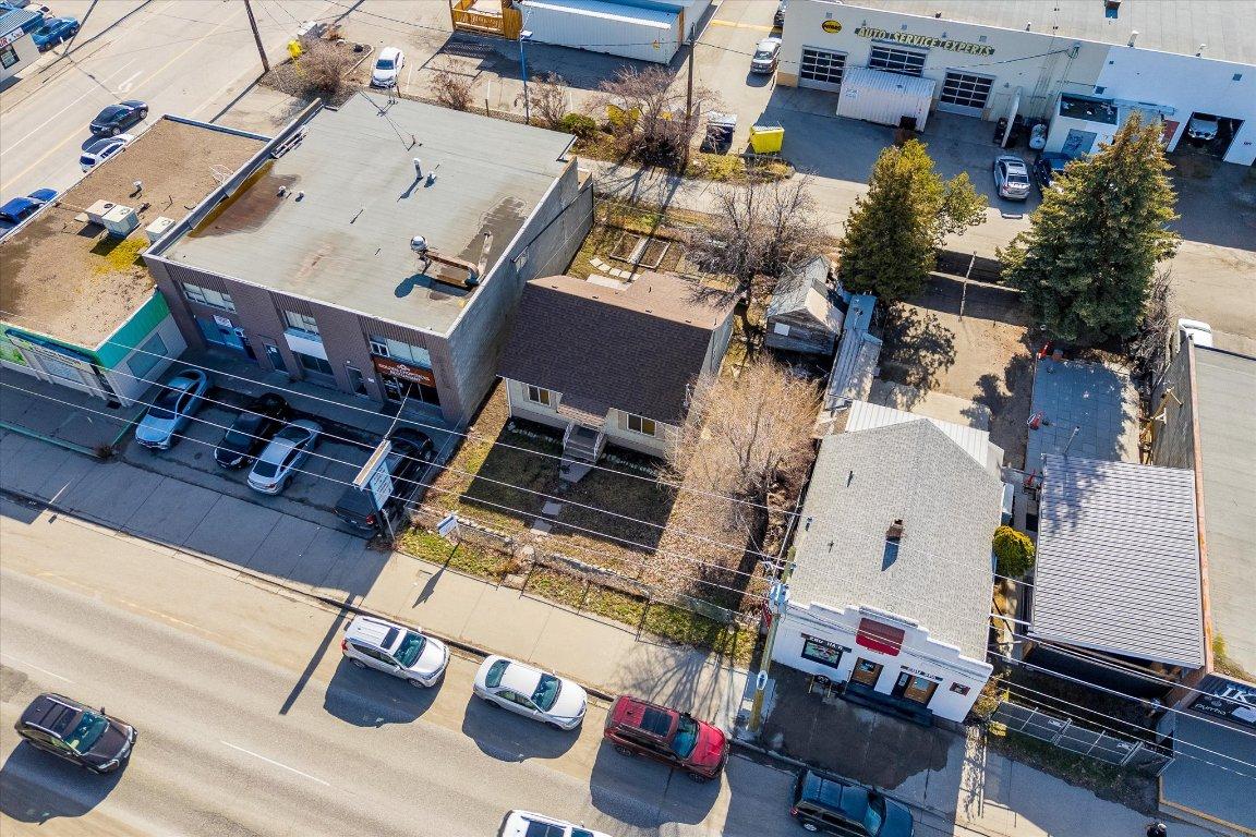 









2465


Main

Street,
West Kelowna,




BC
V4T 1K5

