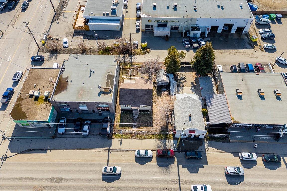 









2465


Main

Street,
West Kelowna,




BC
V4T 1K5

