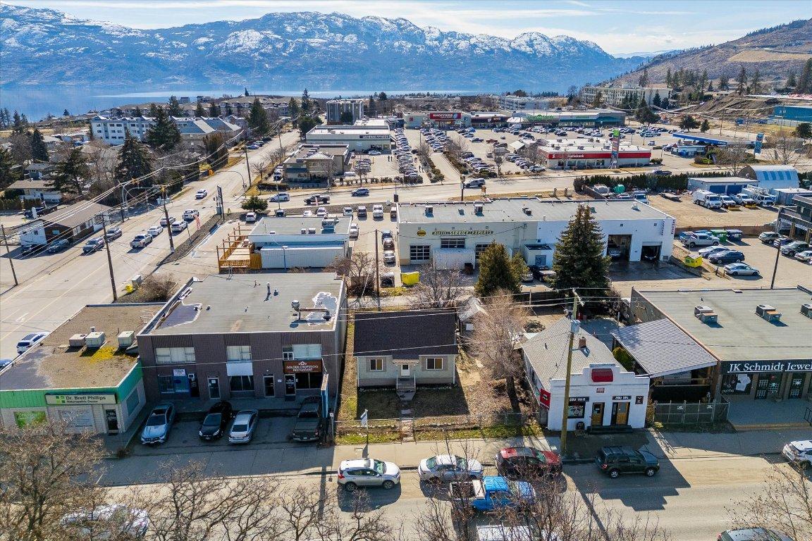 









2465


Main

Street,
West Kelowna,




BC
V4T 1K5


