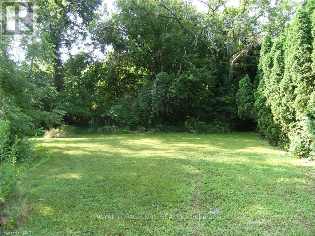 












1861 YORK ROAD

,
Niagara-on-the-Lake (St. Davids),




Ontario
L0S1J0

