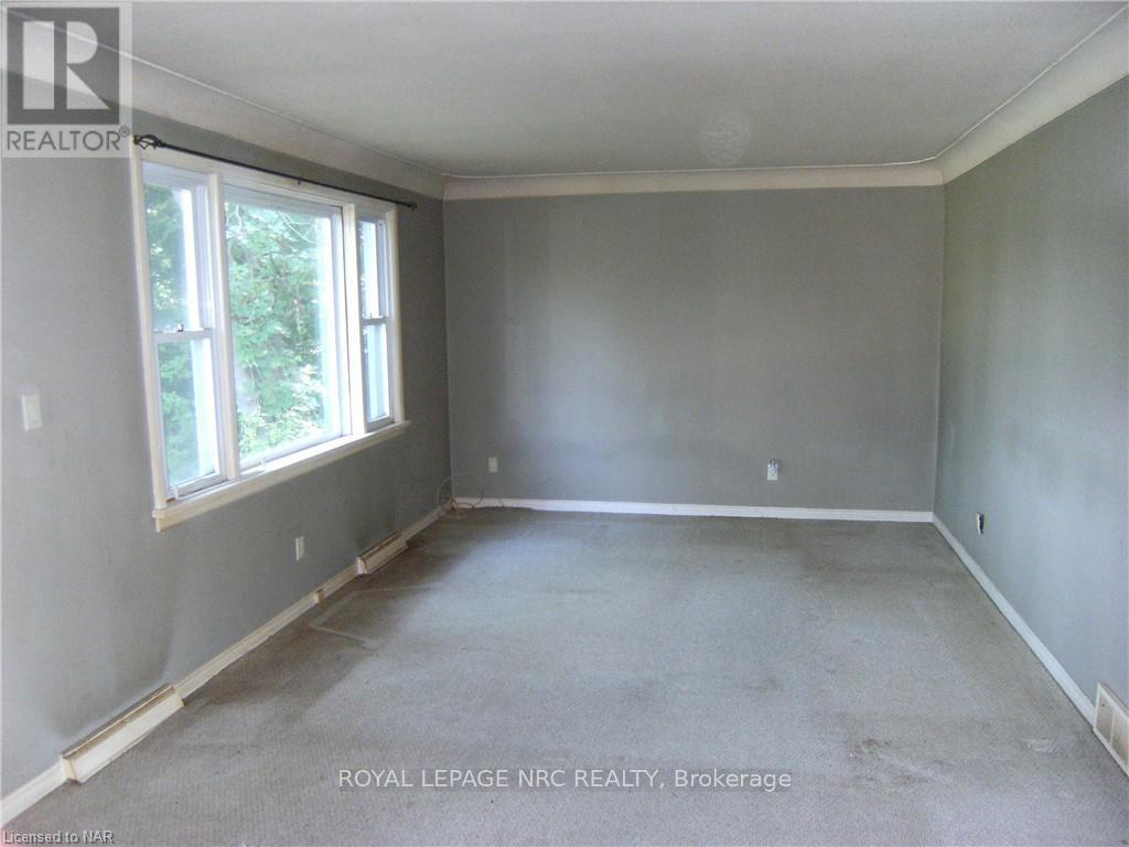 












1861 YORK ROAD

,
Niagara-on-the-Lake (St. Davids),




Ontario
L0S1J0

