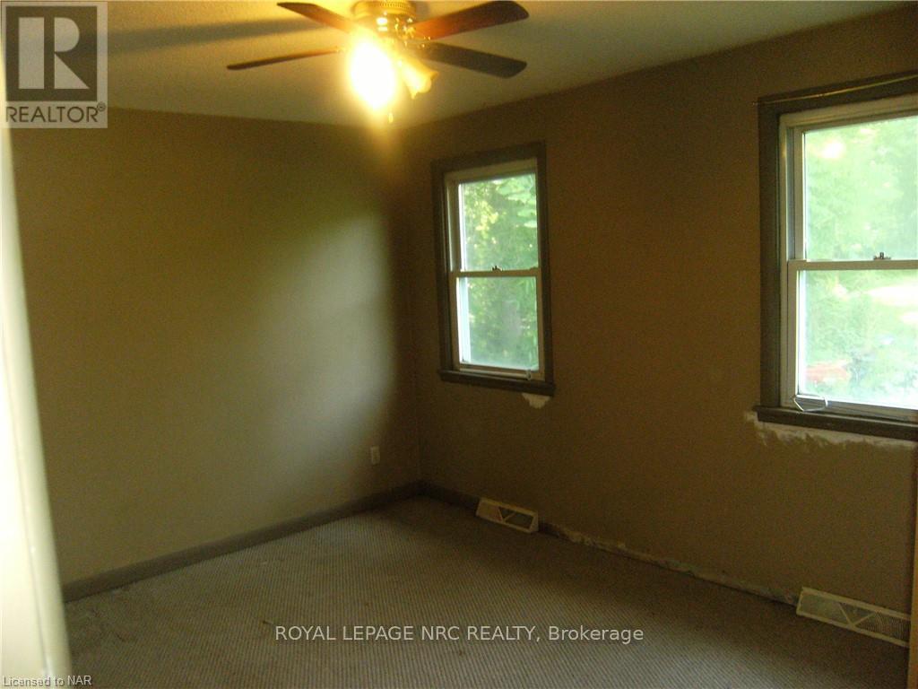 












1861 YORK ROAD

,
Niagara-on-the-Lake (St. Davids),




Ontario
L0S1J0

