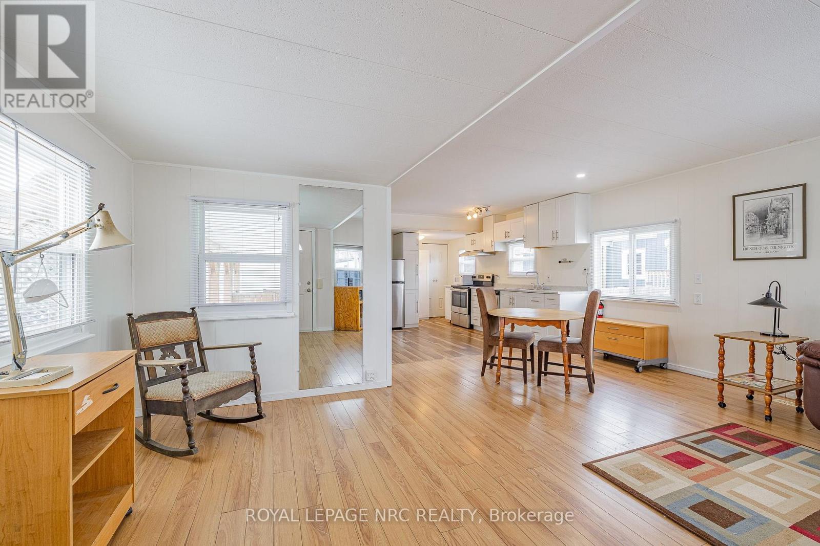 












310 - 241 ST. PAUL STREET W

,
St. Catharines (Western Hill),




Ontario
L2S2E5

