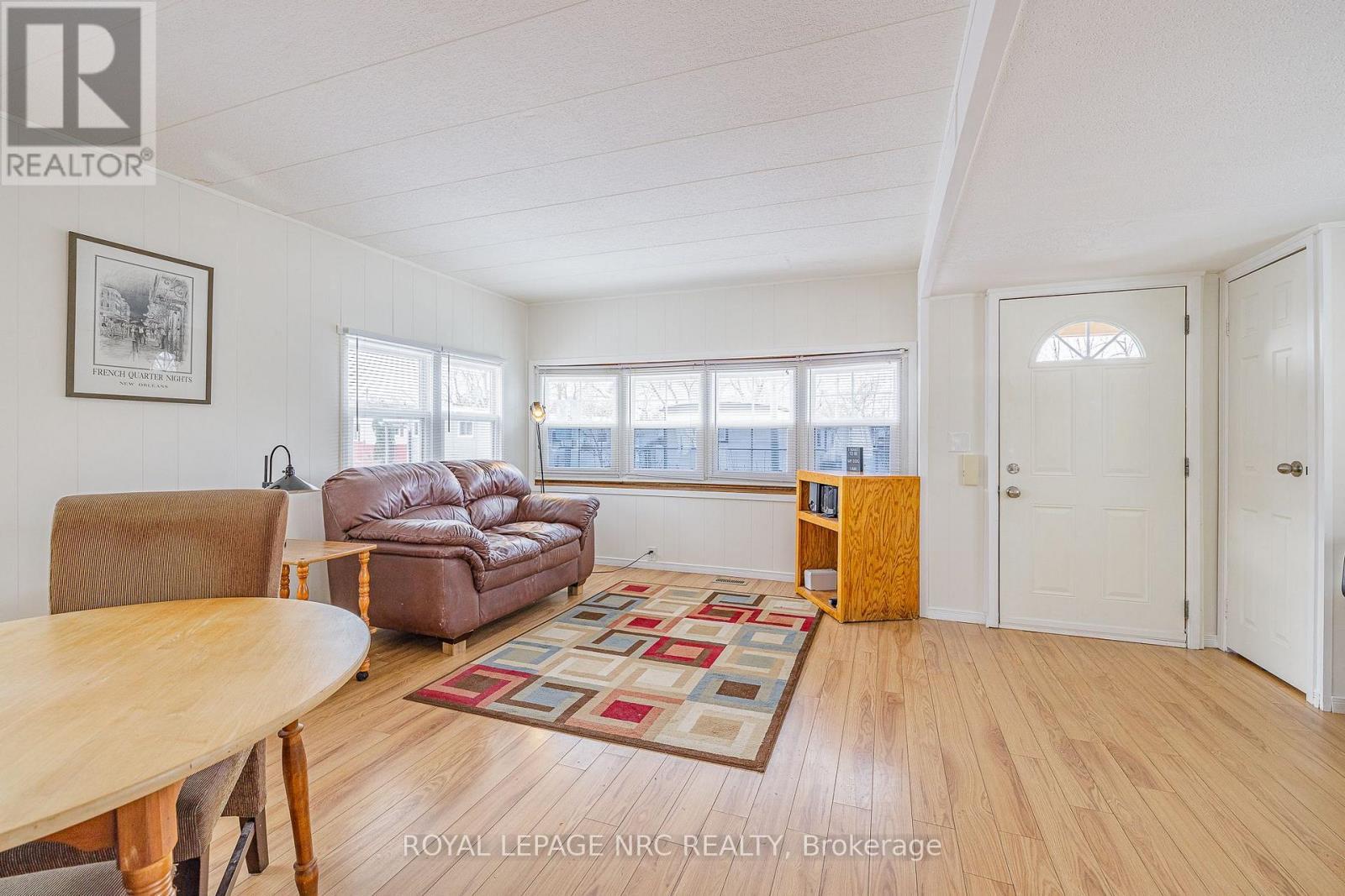 












310 - 241 ST. PAUL STREET W

,
St. Catharines (Western Hill),




Ontario
L2S2E5

