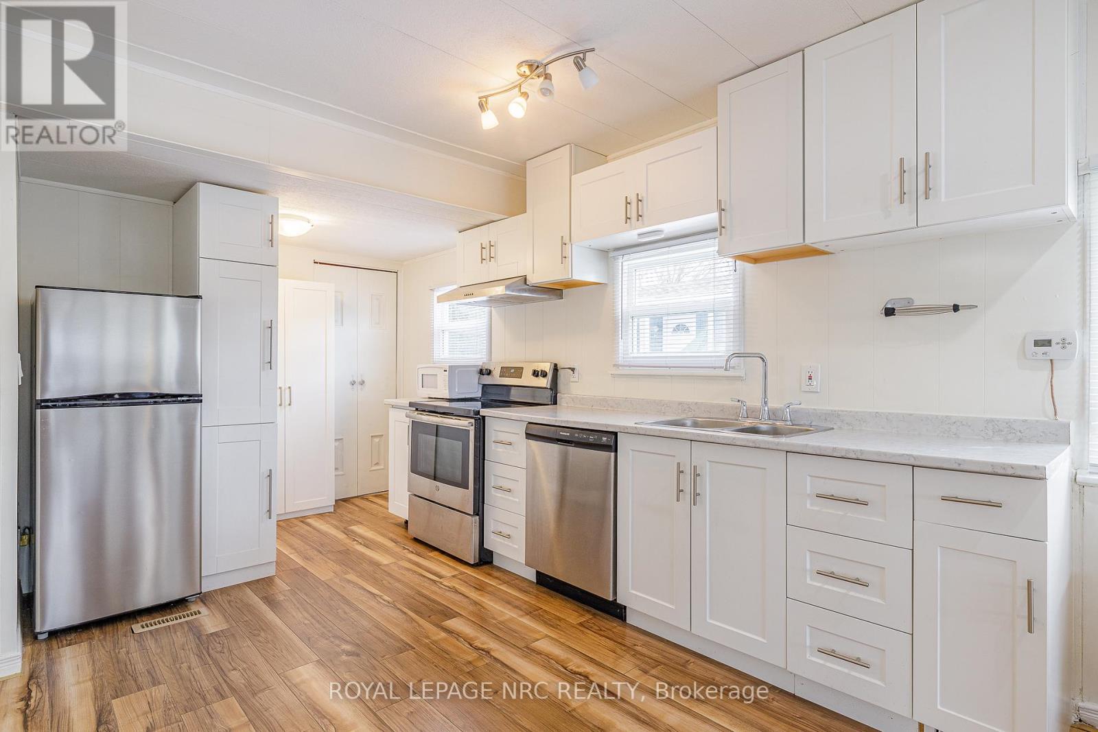












310 - 241 ST. PAUL STREET W

,
St. Catharines (Western Hill),




Ontario
L2S2E5

