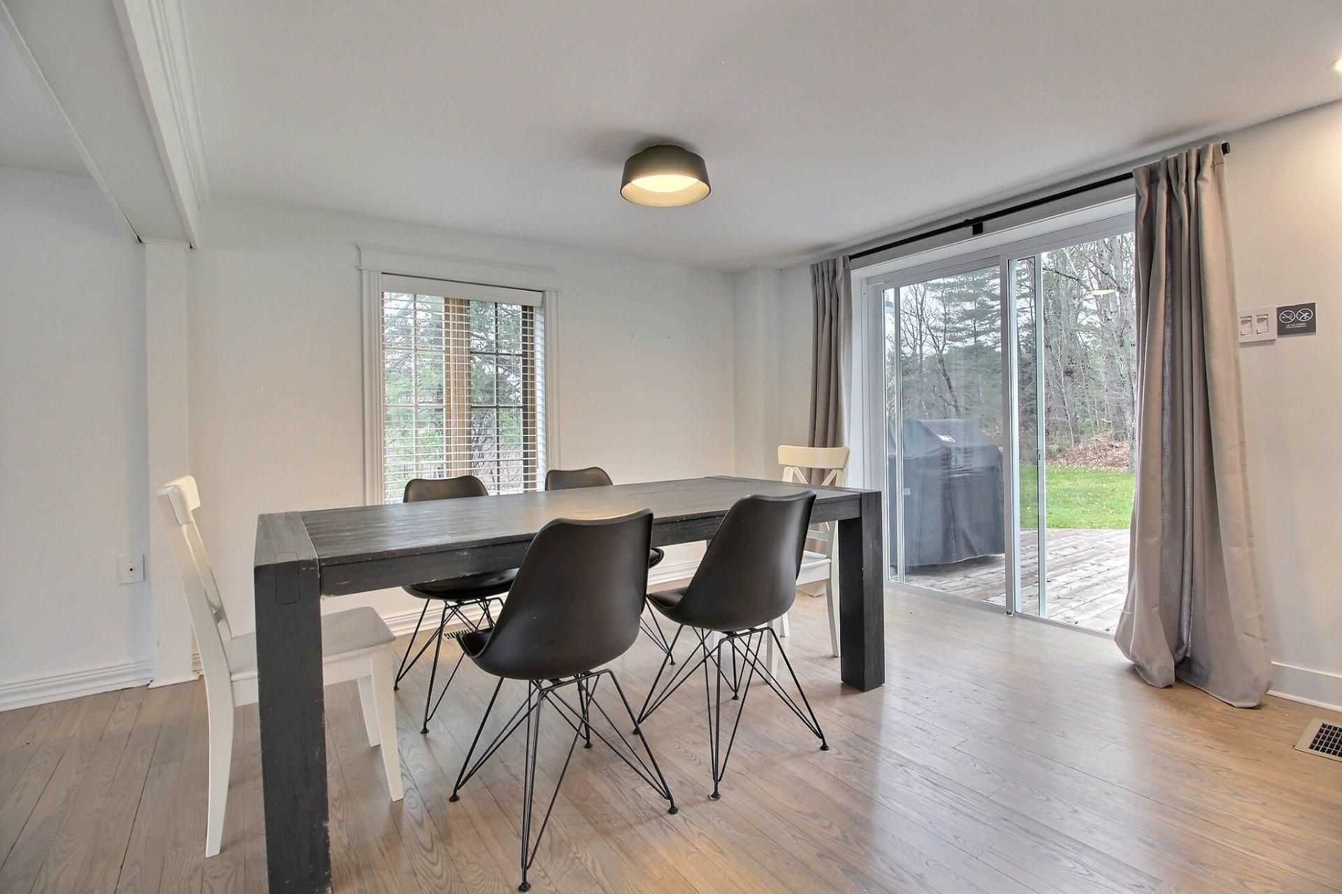 









891


Route Missisquoi

,
Bolton-Est,




QC
J0E1G0

