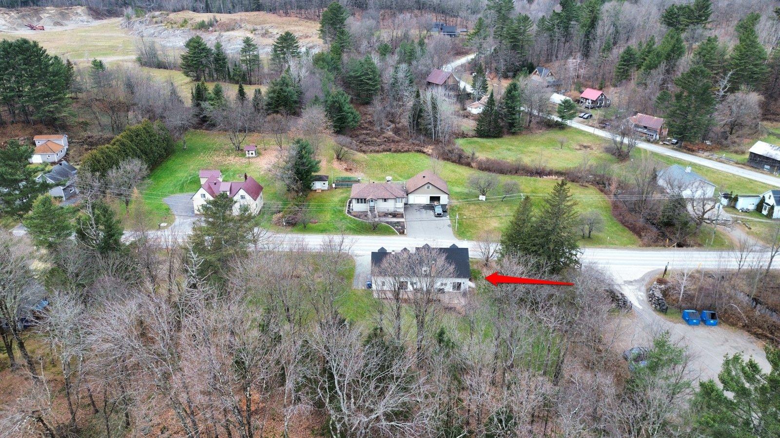 









891Z


Route Missisquoi

,
Bolton-Est,




QC
J0E1G0

