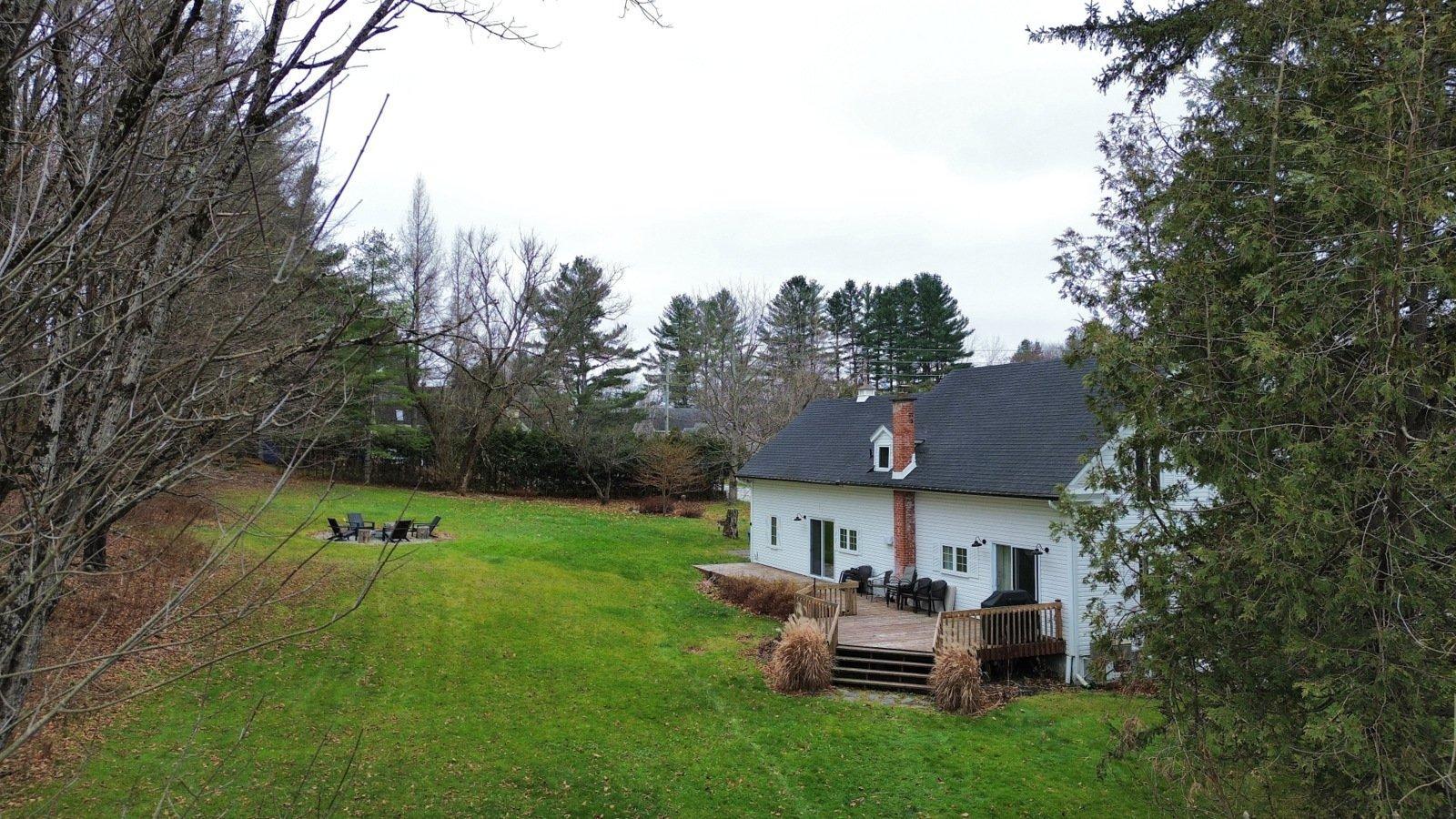 









891Z


Route Missisquoi

,
Bolton-Est,




QC
J0E1G0

